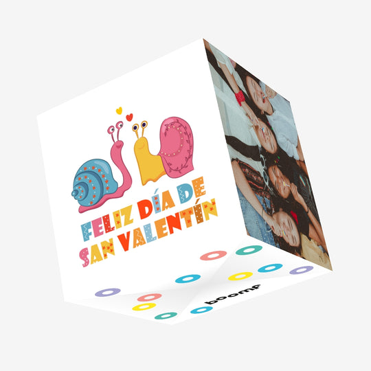 Cute Snails Spanish Valentine's Day Confetti-exploding Greetings Card